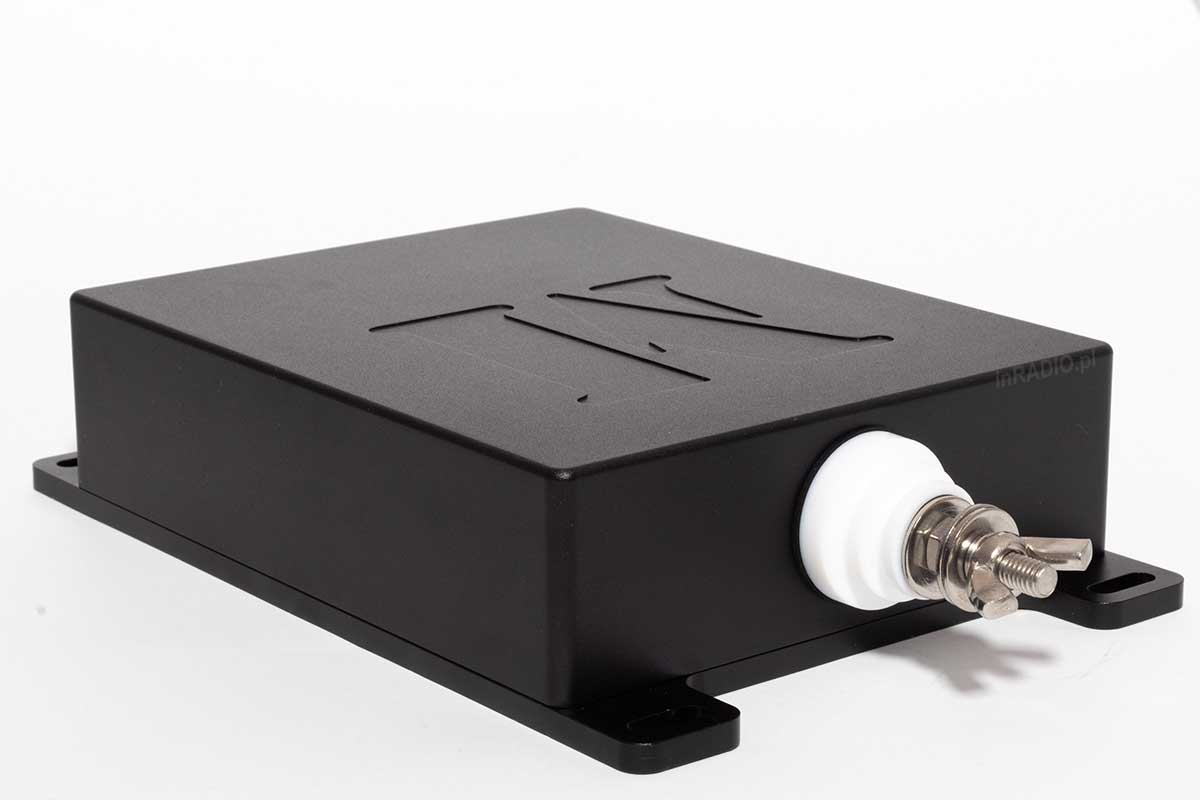mAT-40 zewnętrzny tuner antenowy do anten drutowych, na konkretny kabel sterujący (Yaesu/Icom/Kenwood)