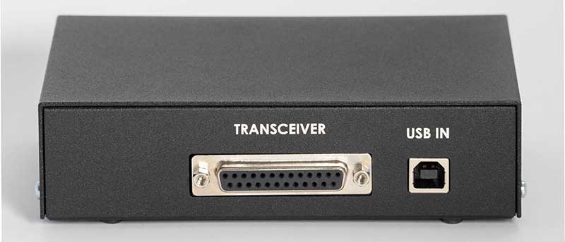 modem digi RigExpert TI-3000- widok panelu tylnego ze złaczami 