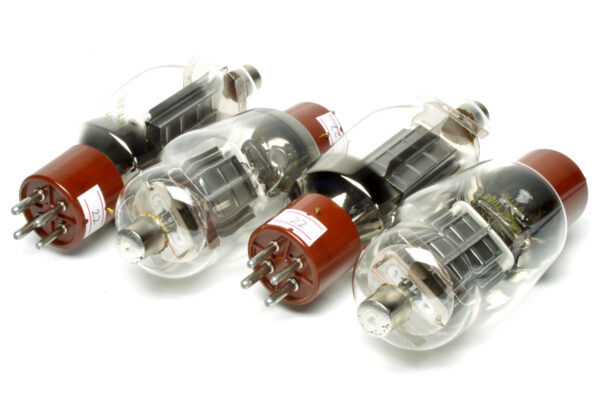 811A-4M Linlai Zestaw czterech dopasowanych lamp