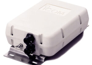 ICOM AH-4 - Automatyczny tuner antenowy