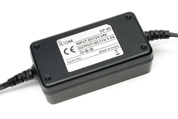 Icom CP-20 ładowarka 12V/24V - obrazek 3