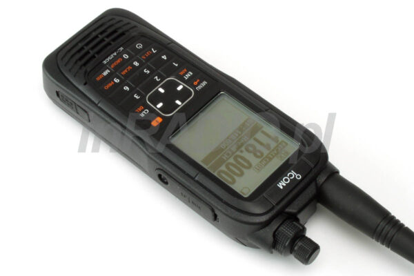 IC-A25CE ICOM  Radiotelefon na pasmo lotnicze z 8,33KHz