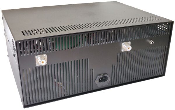 RM BLA703 500 watowy wzmacniacz mocy 25/28MHz - obrazek 2
