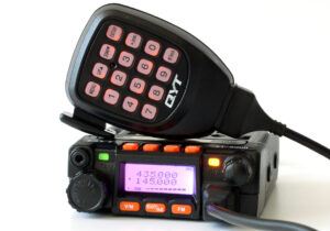 Qyt KT-8900 Miniaturowy radiotelefon VHF/UHF