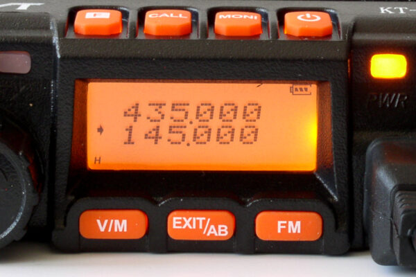 Qyt KT-8900 Miniaturowy radiotelefon VHF/UHF - obrazek 2