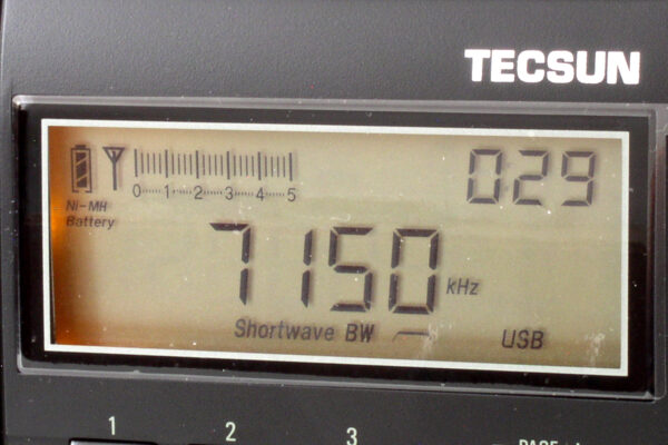 Tecsun PL-660 Odbiornik wielopasmowy globalny - obrazek 12