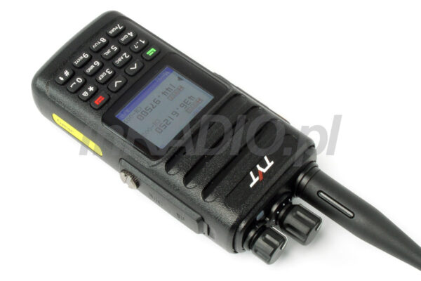 TYT TH-UV8200 D  Ręczny Twinbander 10W