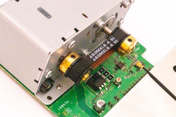 Yaesu VCT-101 moduł preselektora odbiorczego - obrazek 2
