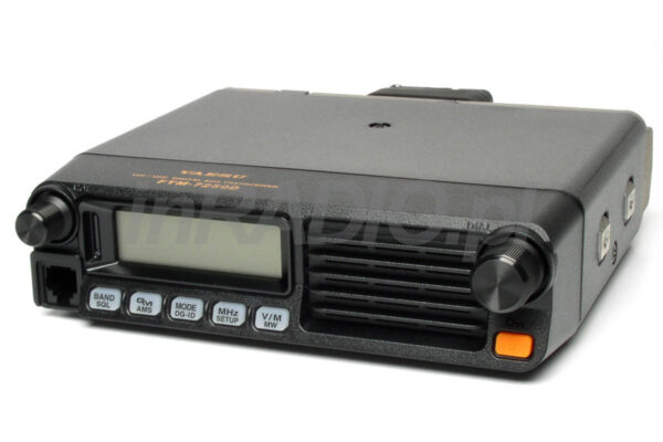 Yaesu FTM-7250DE radiotelefon C4FM/FM - obrazek 2