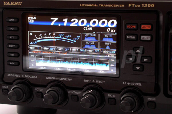 Yaesu FTDX1200 Bazowy Transceiver KF - obrazek 3
