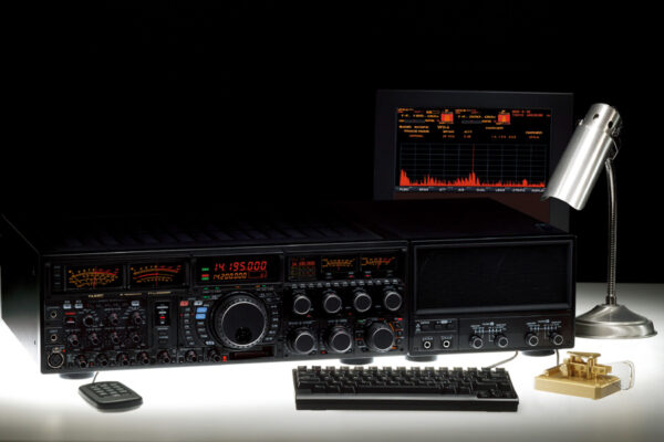 Yaesu FTDX-9000MP - Radiostacja KF