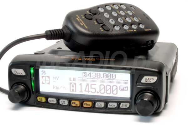 Yaesu FTM-100DE Transceiver samochodowy