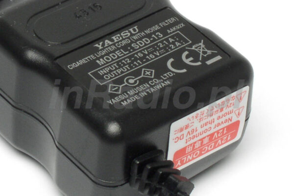YAESU SDD-13 Ładowarka samochodowa z filtrem - obrazek 6